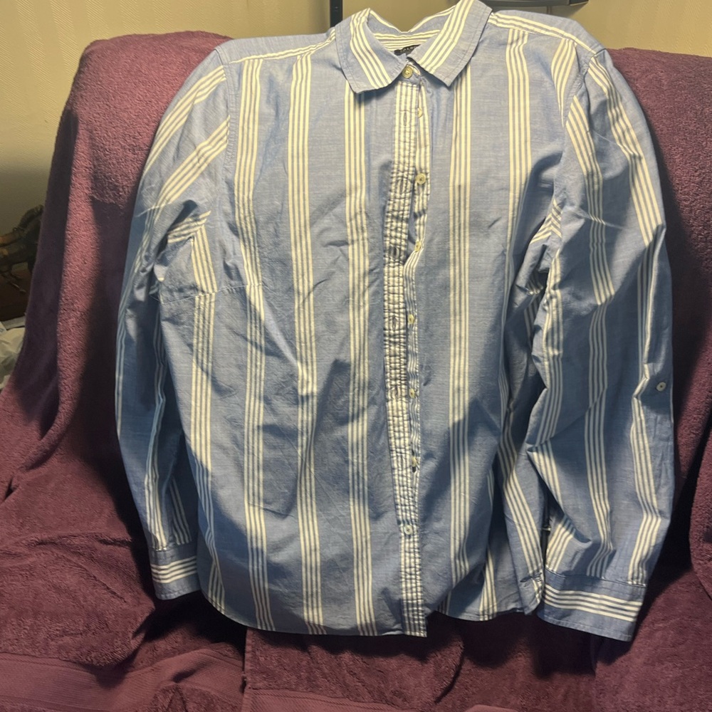 Talbots Blue and White Casual Button Down Shirt